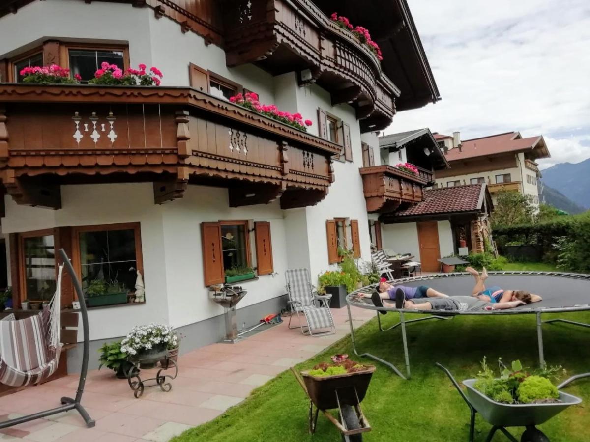 Zellerhof Apartment Finkenberg Luaran gambar